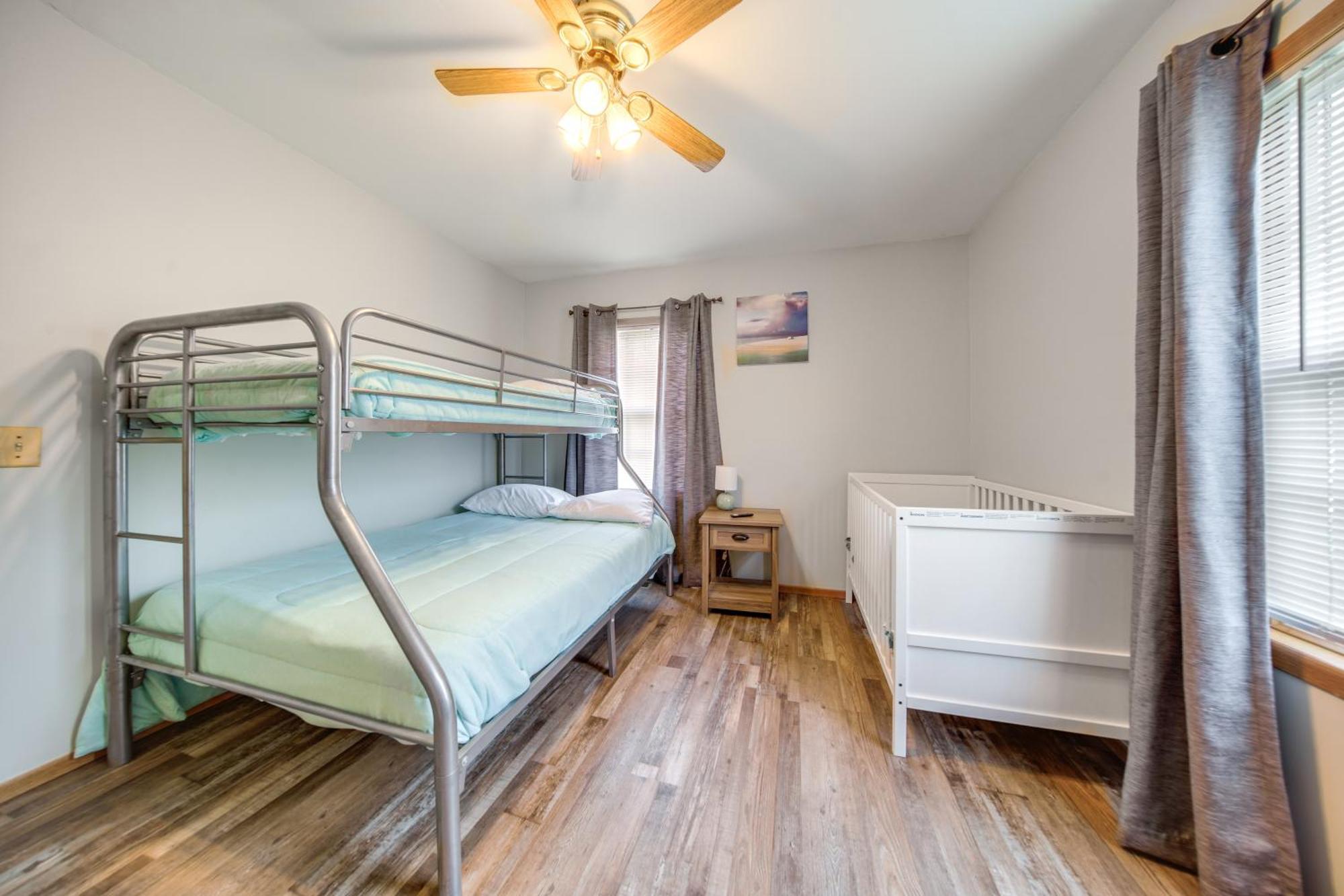 Family-Friendly Hideaway Near Presque Isle! Villa Erie Exterior photo